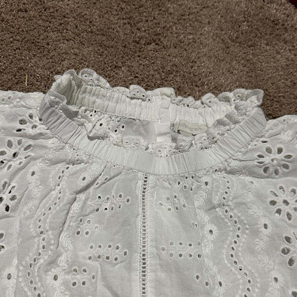 White Embroidered Blouse - Picture 2 of 5